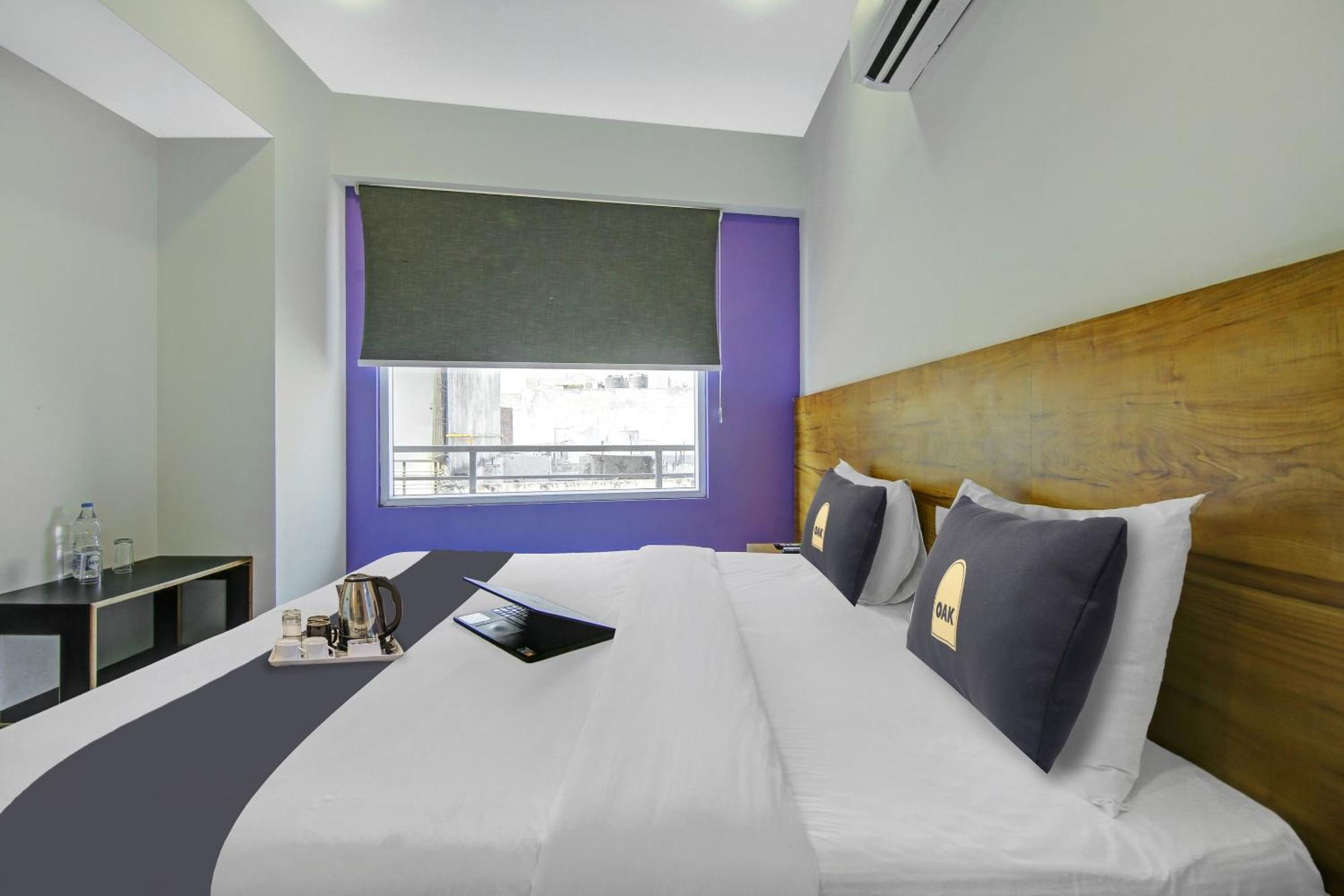 Super Townhouse Geetanjali Inn Gurgaon Esterno foto