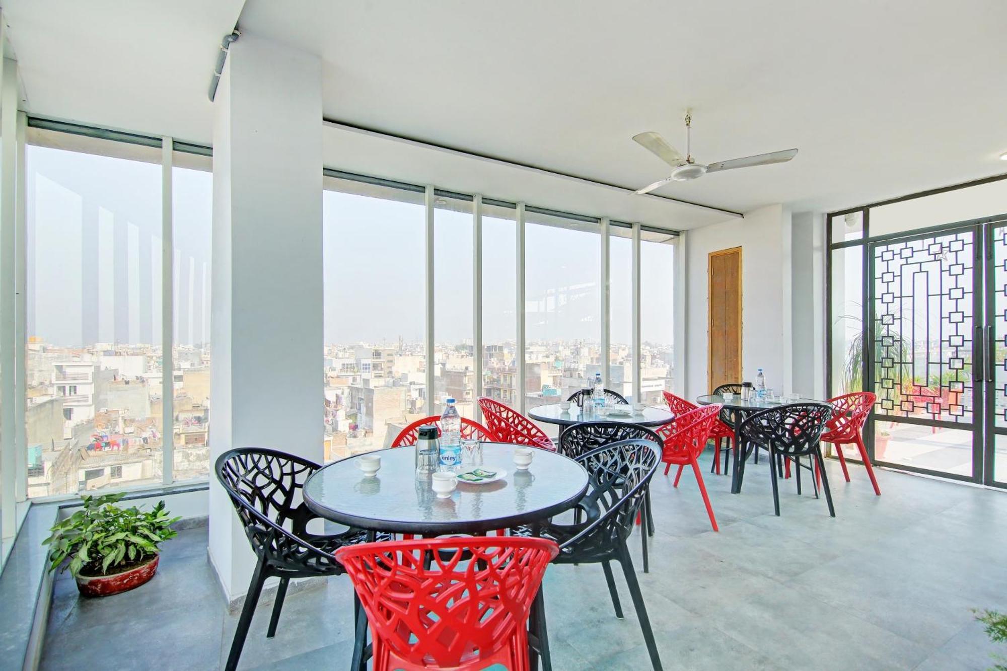 Super Townhouse Geetanjali Inn Gurgaon Esterno foto