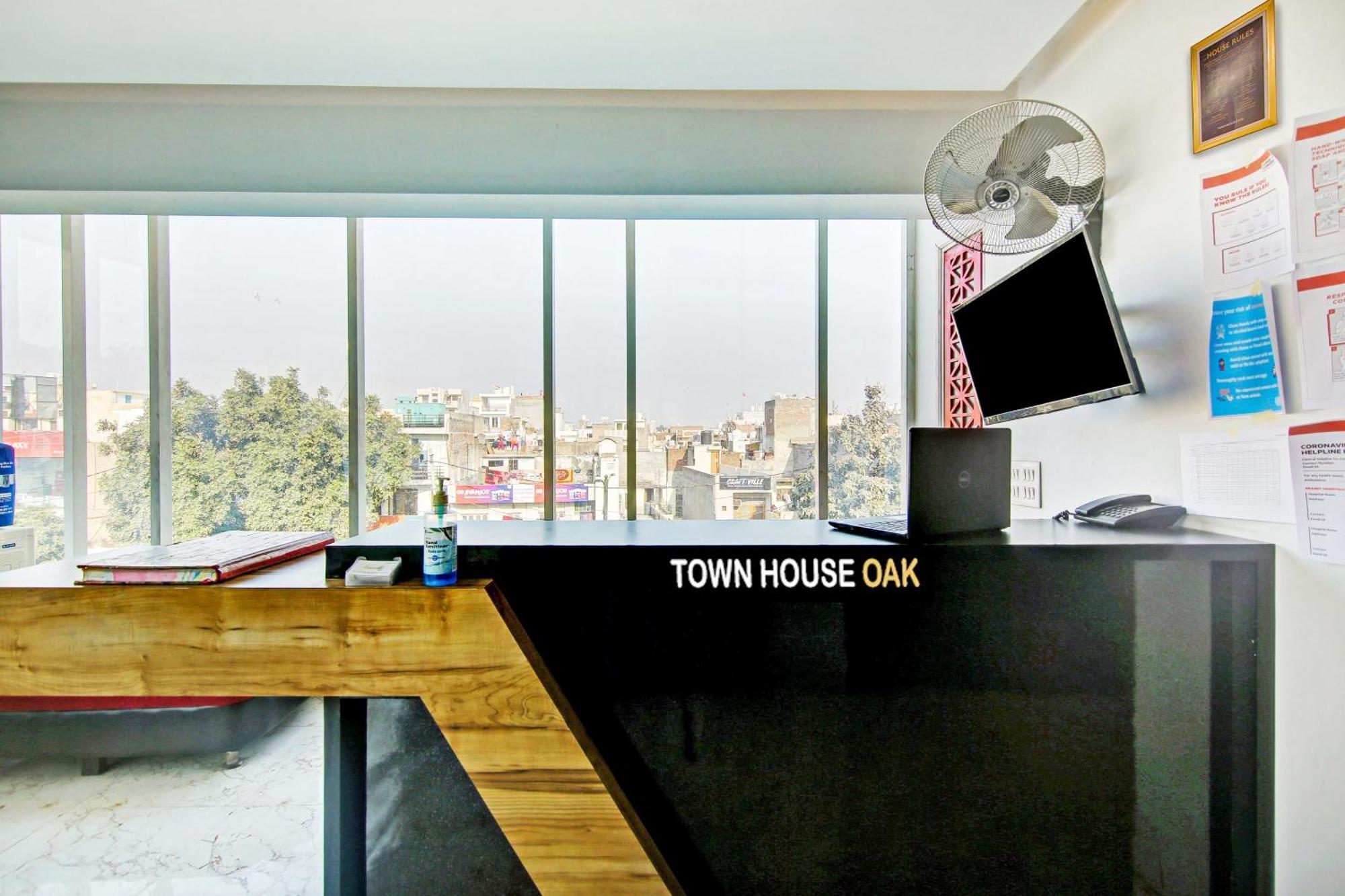 Super Townhouse Geetanjali Inn Gurgaon Esterno foto
